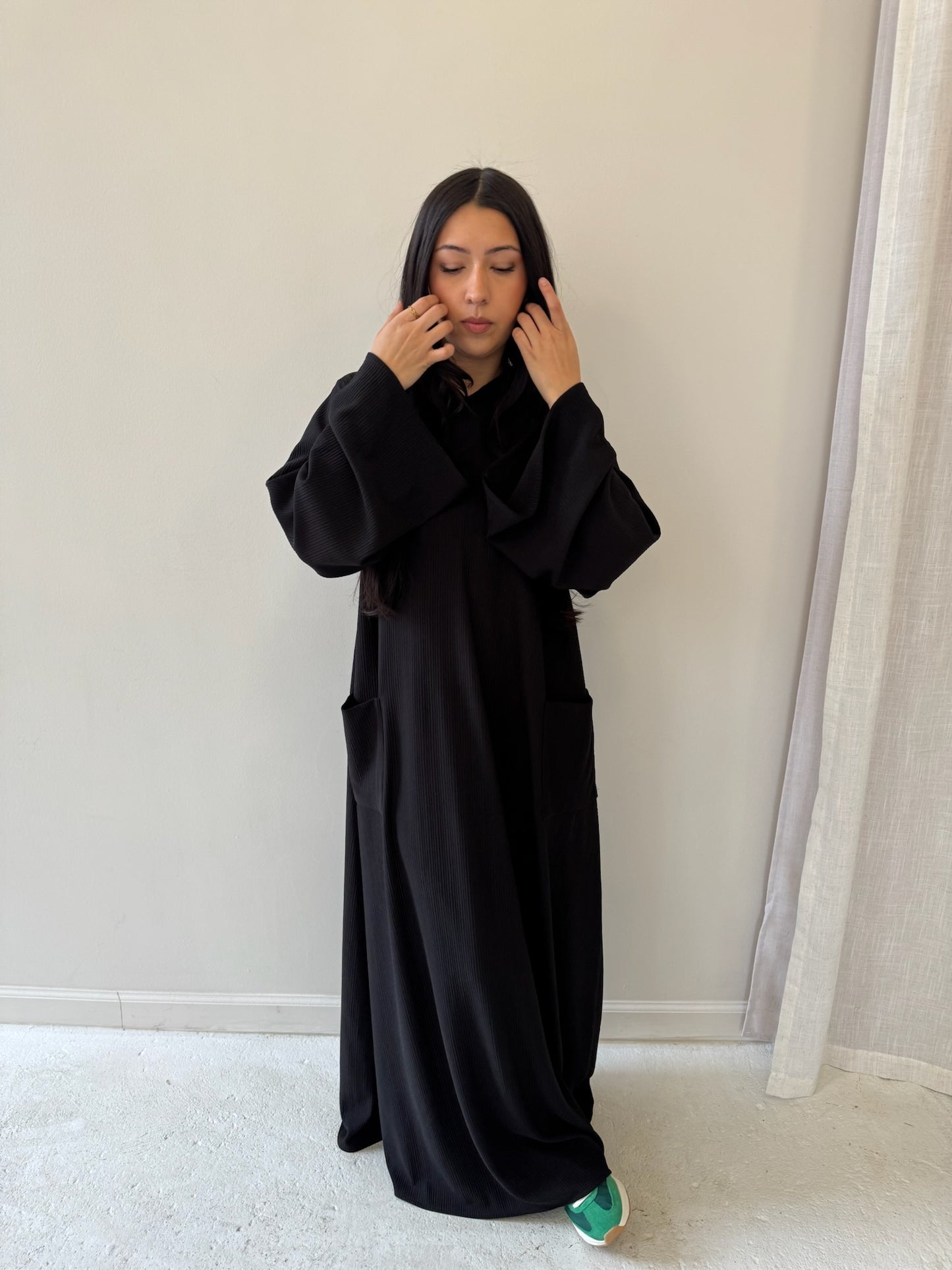 Pre order black hood abaya