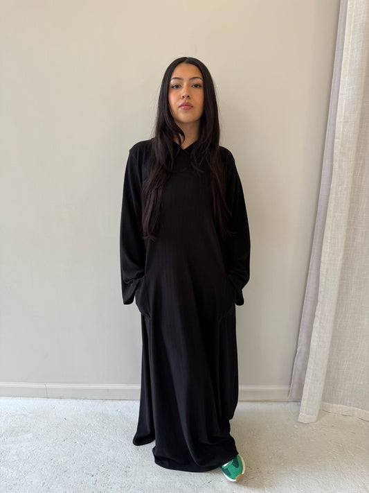 Pre order black hood abaya